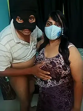 Snapshot of Renu_bhabhi03 chatting on September 17, 2025, 3:19 am Renu bhabhi03 online show from September 17, 2025, 3:19 am