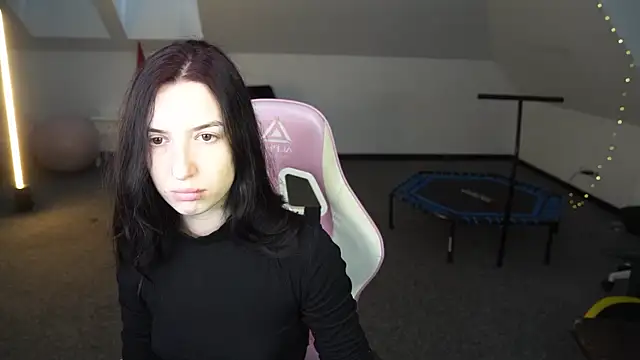  Lili 054 online show from October 17, 2025, 10:29 am