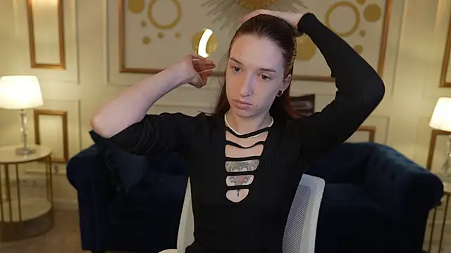  Lili 054 online show from November 8, 2025, 11:14 am