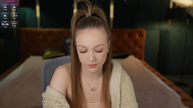 Ella 054 online show from October 15, 2025, 10:34 am