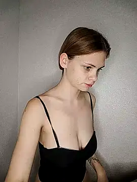 Snapshot of rinabluu chatting on September 9, 2025, 6:17 pm rinabluu online show from September 9, 2025, 6:17 pm