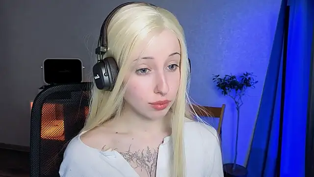 YukiMisa online show from March 24, 2026, 6:30 pm