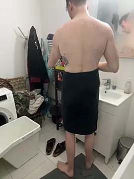 TomieSoichi online show from October 7, 2025, 5:08 am