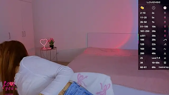 CuteAriel7 online show from October 6, 2025, 2:18 pm