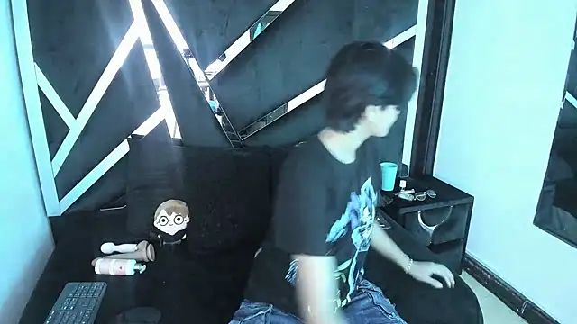 Snapshot of natsumiht chatting on October 6, 2025, 5:19 am natsumiht online show from October 6, 2025, 5:19 am