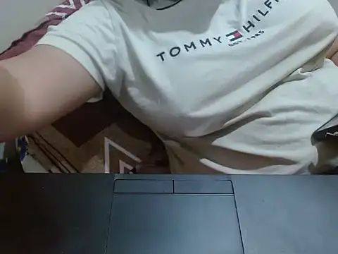 Snapshot of Nataliya_Singh chatting on February 27, 2026, 1:39 am Nataliya Singh online show from February 27, 2026, 1:39 am