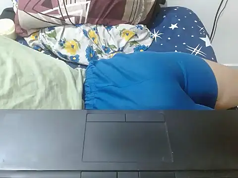 Snapshot of Nataliya_Singh chatting on February 17, 2026, 1:03 am Nataliya Singh online show from February 17, 2026, 1:03 am