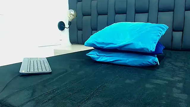 Snapshot of daniel_evans69 chatting on November 27, 2025, 1:33 pm daniel evans69 online show from November 27, 2025, 1:33 pm