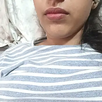 DesiSimran09 online show from November 2, 2025, 5:12 am