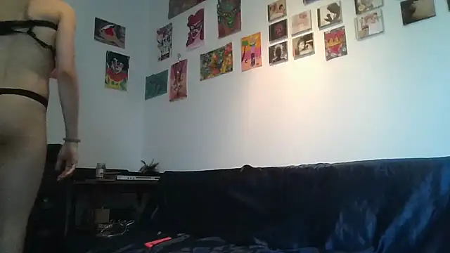 marixaballi online show from October 27, 2025, 4:41 pm