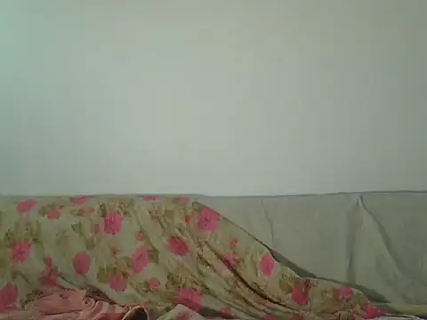 marixaballi online show from October 9, 2025, 7:58 pm