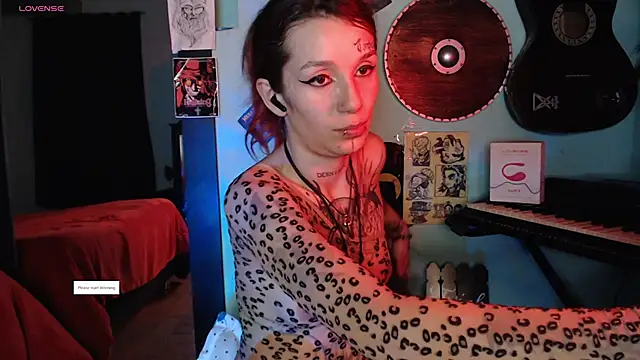 lilithword online show from December 13, 2025, 8:04 pm