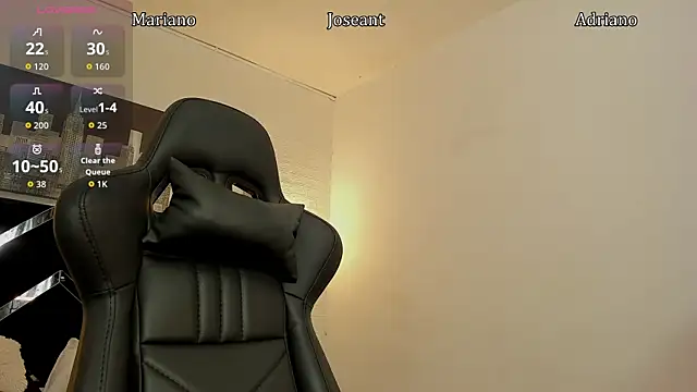 Snapshot of iamCharlotte19 chatting on October 15, 2025, 7:33 pm iamCharlotte19 online show from October 15, 2025, 7:33 pm