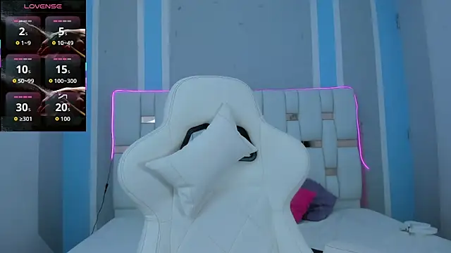 Snapshot of iamCharlotte19 chatting on November 22, 2025, 8:51 pm iamCharlotte19 online show from November 22, 2025, 8:51 pm