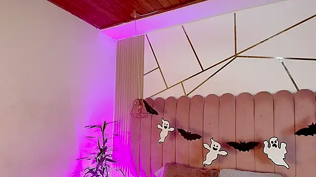 RILLEY ALLEN online show from October 29, 2025, 7:35 pm