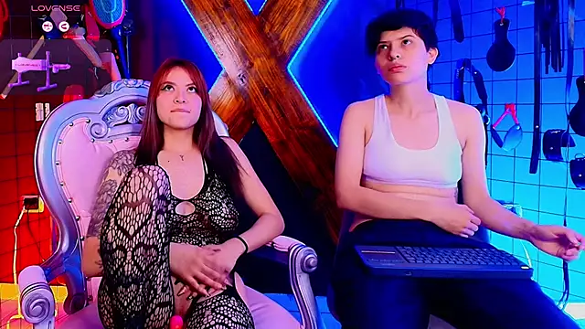 Mr sadistiic  online show from October 17, 2025, 3:43 am