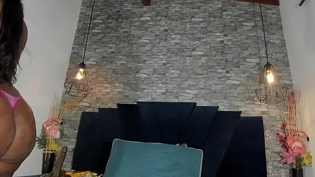 Emily Brown18 online show from November 22, 2025, 11:25 pm