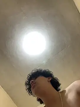 Casal-foda braba online show from October 25, 2025, 12:04 pm