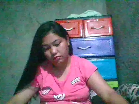 nikki zapphire online show from April 7, 2026, 3:14 pm