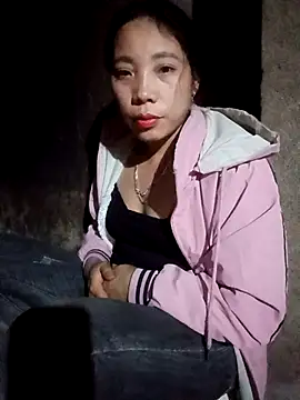 Phuong xxx online show from January 12, 2026, 12:34 pm