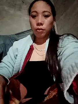 Phuong xxx online show from December 14, 2025, 3:06 pm