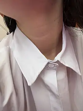 Snapshot of Mia_salinass chatting on February 26, 2026, 5:46 pm Mia salinass online show from February 26, 2026, 5:46 pm