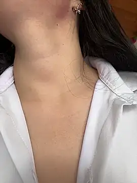 Snapshot of Mia_salinass chatting on February 18, 2026, 6:04 pm Mia salinass online show from February 18, 2026, 6:04 pm