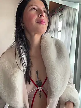 Snapshot of Mia_salinass chatting on February 14, 2026, 6:19 pm Mia salinass online show from February 14, 2026, 6:19 pm