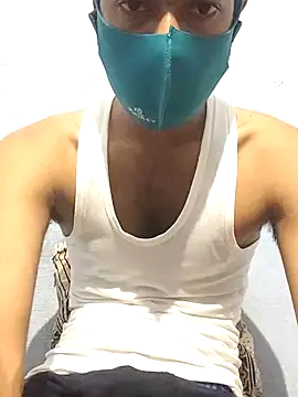 GirlsCrush  online show from September 13, 2025, 6:41 pm