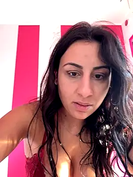 BabyLeopard online show from November 11, 2025, 1:50 pm