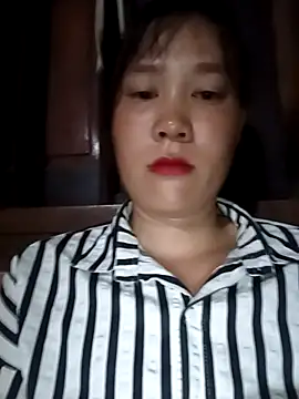 Snapshot of lai_tay chatting on October 14, 2025, 8:04 am lai tay online show from October 14, 2025, 8:04 am