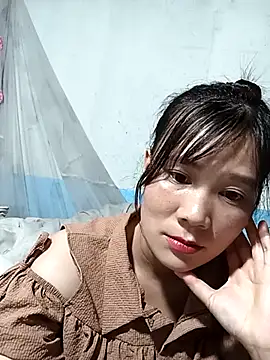 Snapshot of lai_tay chatting on September 24, 2025, 4:13 pm lai tay online show from September 24, 2025, 4:13 pm