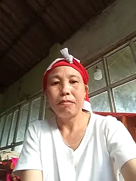 me-cute online show from October 4, 2025, 11:17 pm