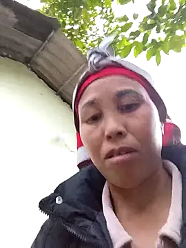 me-cute online show from November 25, 2025, 10:15 am