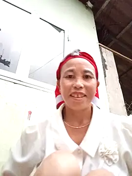 me-cute online show from October 3, 2025, 10:44 pm