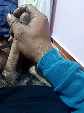 Snapshot of Shekoooooooo9oooo chatting on February 16, 2026, 10:47 am Shekoooooooo9oooo online show from February 16, 2026, 10:47 am