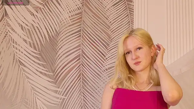 Snapshot of KarmaLex_ chatting on September 10, 2025, 5:12 pm KarmaLex online show from September 10, 2025, 5:12 pm