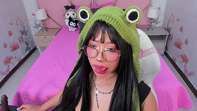 SafiroAgataaa online show from October 26, 2025, 8:26 am