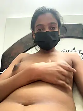 Snapshot of HeerStd chatting on November 20, 2025, 4:51 pm HeerStd online show from November 20, 2025, 4:51 pm