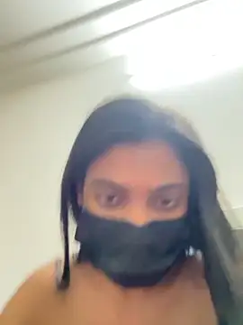 Snapshot of HeerStd chatting on November 28, 2025, 4:29 pm HeerStd online show from November 28, 2025, 4:29 pm