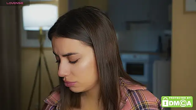 KateCarrey online show from October 25, 2025, 8:24 am