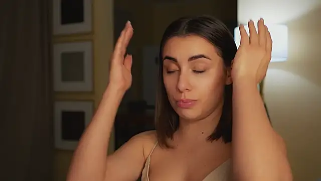 KateCarrey online show from October 10, 2025, 7:47 pm