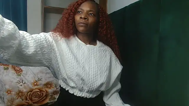 Keishaa-77 online show from May 15, 2026, 7:12 pm