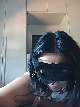 caldaevogliosa81 online show from June 23, 2026, 10:02 am