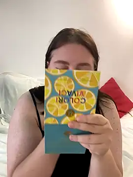 SoniaNovara online show from September 27, 2025, 3:07 pm