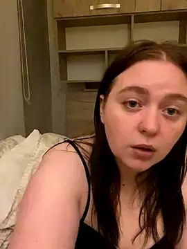 SoniaNovara online show from September 25, 2025, 4:57 pm