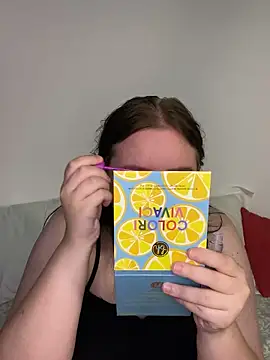 SoniaNovara online show from September 30, 2025, 5:19 pm