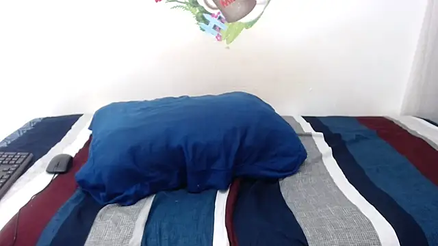 XSexySnow30XX online show from November 20, 2025, 9:21 am