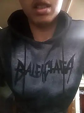 boy arabe 20 online show from February 14, 2026, 5:57 pm