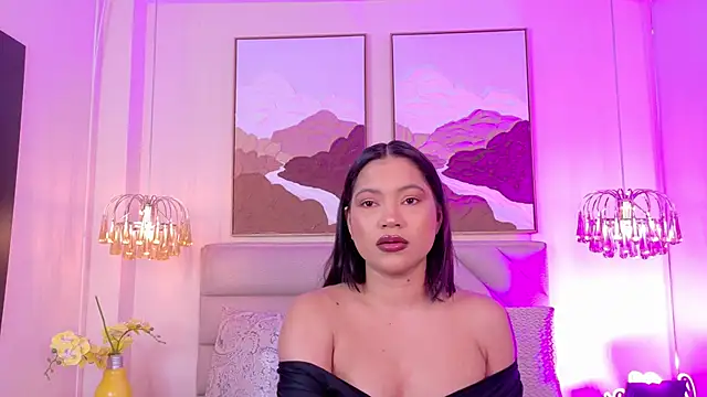 kendalFox  online show from December 5, 2025, 1:49 am